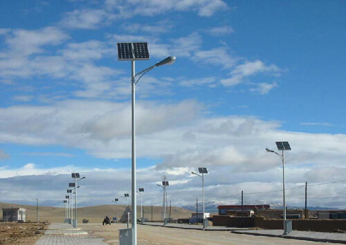 檢測(cè)LED太陽(yáng)能路燈燈頭質(zhì)量的方法